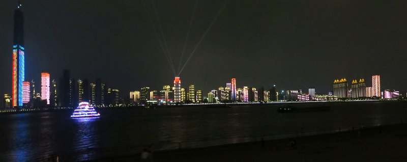J (3) Wuhan by night.jpg